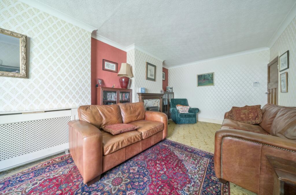 1301231-14-683785d73d6e5-ARW-1