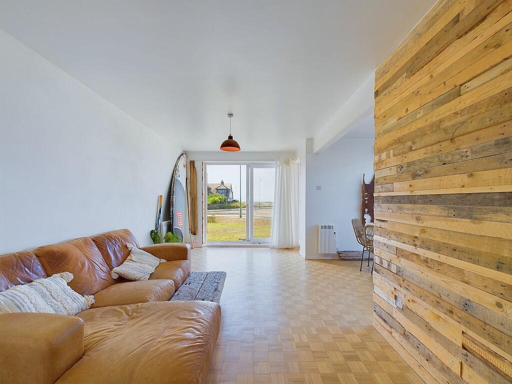 CAM03519G0-PR0120...