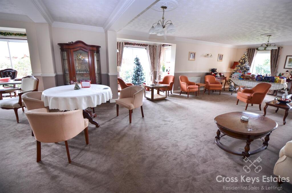 Communal Garden &amp; Areas