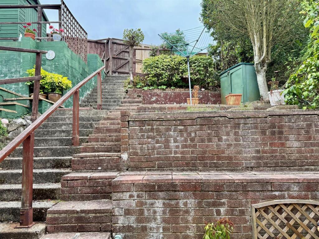 Rear Garden 3.jpg