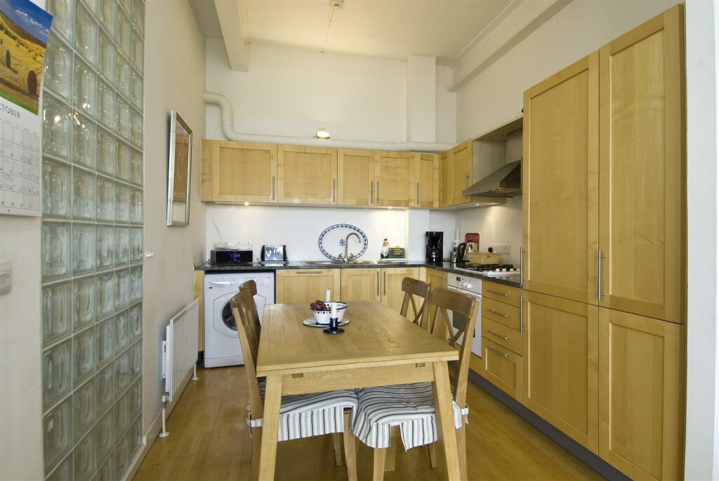 40 chiswick green studios-kitch.JPG