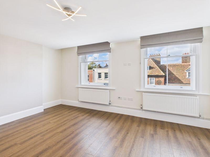 Living area with aspect