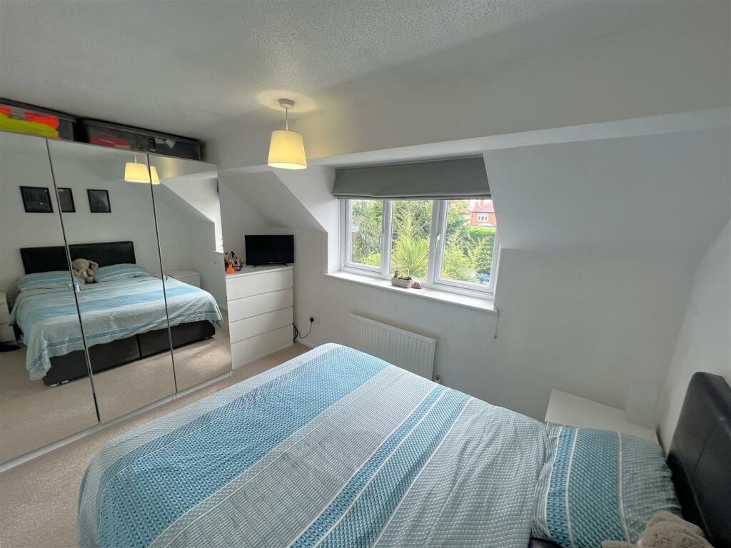 Bedroom 1B.JPG