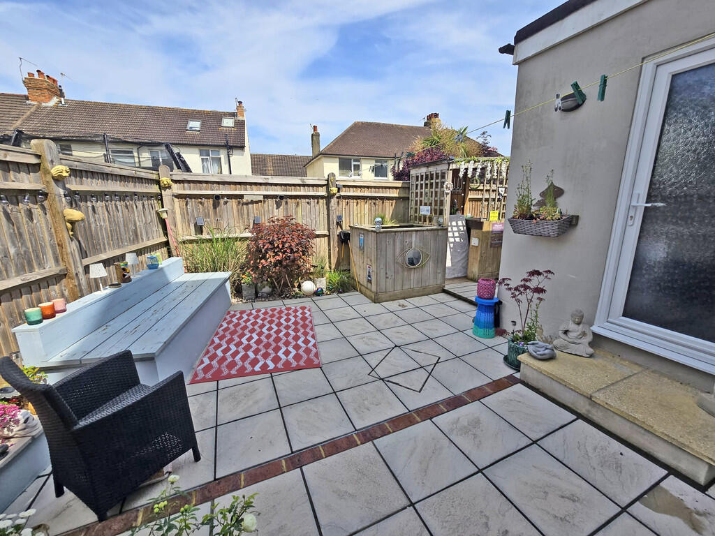GARDEN 2