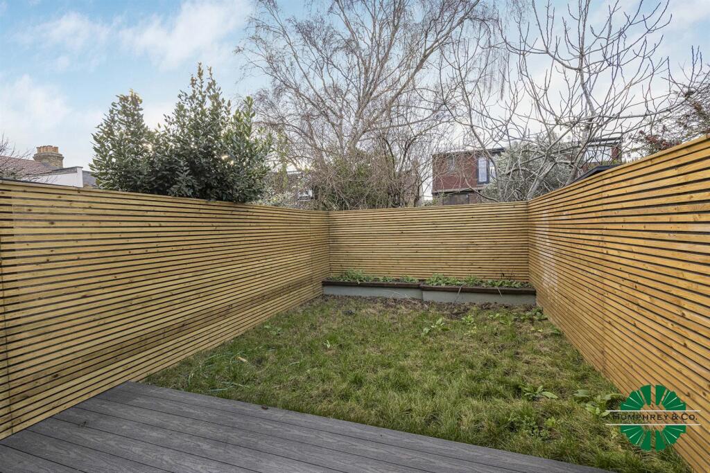 20 Aubrey Road -021-1800.jpg