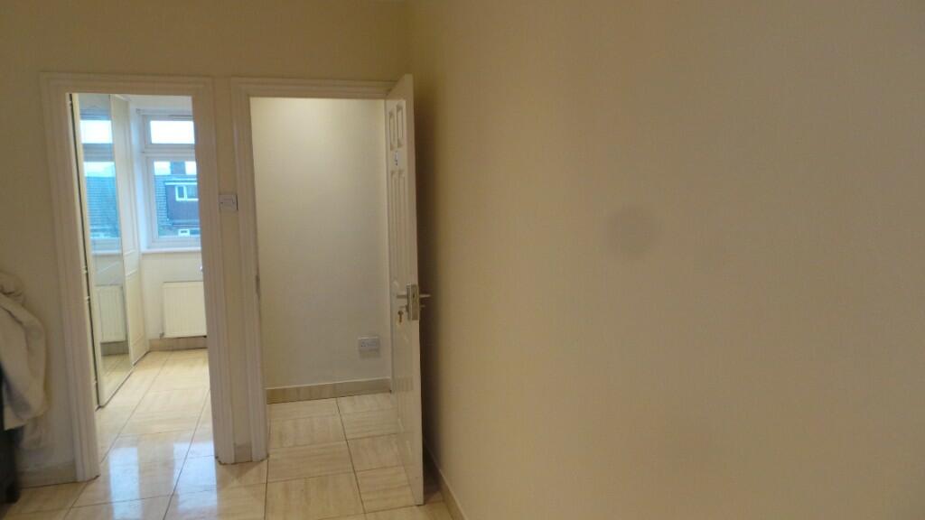 Room 4
