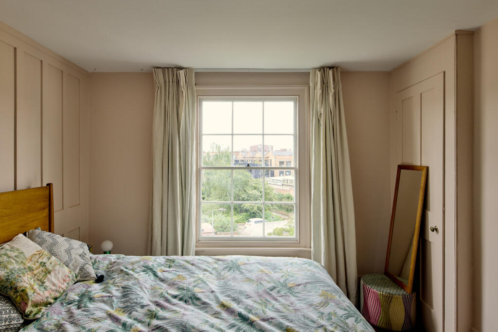 220198 - 12 Mare St, E2 45.jpg