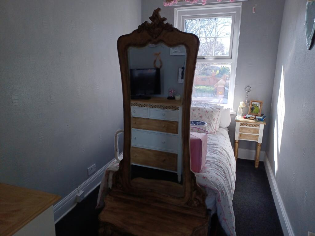 Bed2