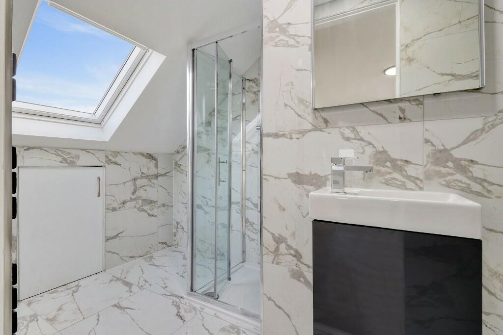 En-suite shower room