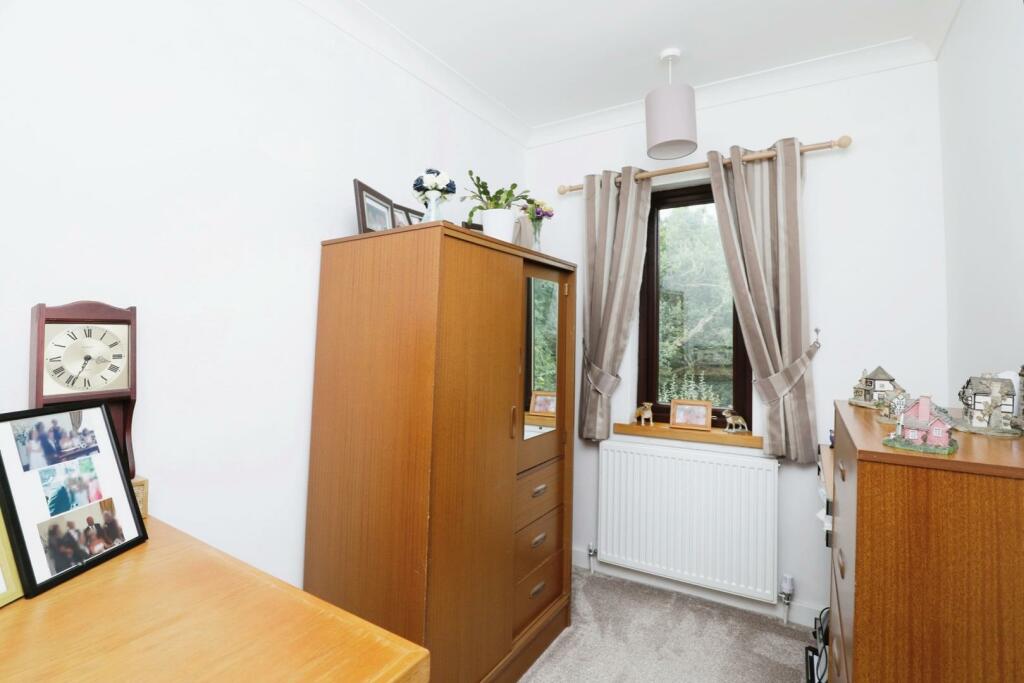 BEDROOM NO.3