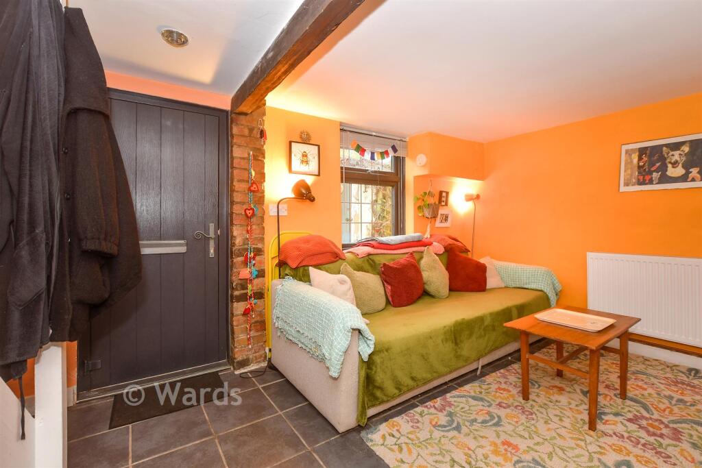 The Street, Eythorne, Dover, Kent