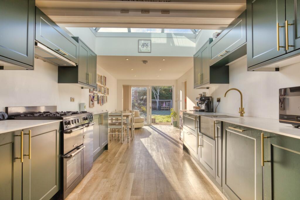 Ewemove Taunton Fullands Road (23)