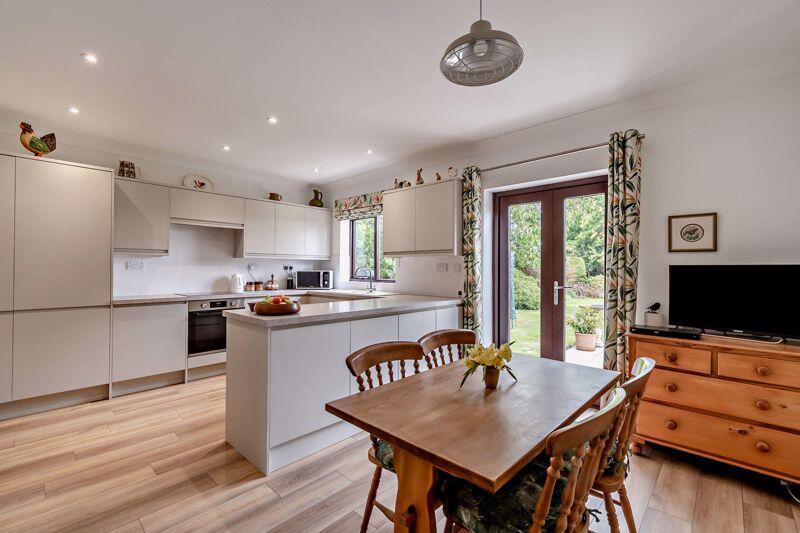 Kitchen Breakfast Room