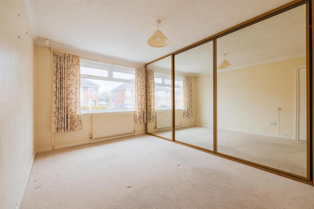 82 The Priory-2.jpg