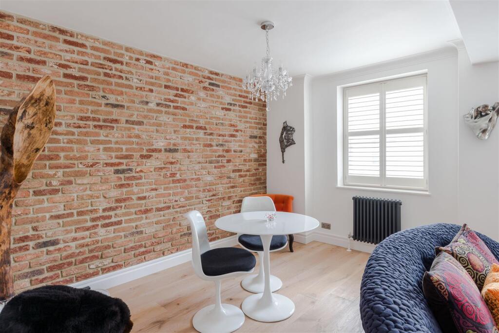9, 7 Weymouth Mews-6.jpg