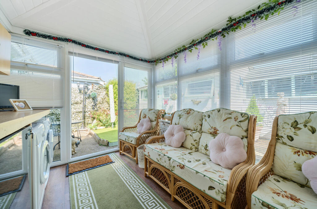 1330559-10-68835c...