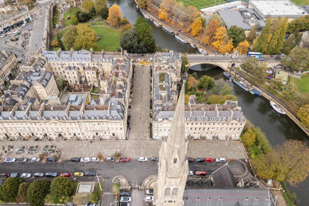 Aerial V.jpg