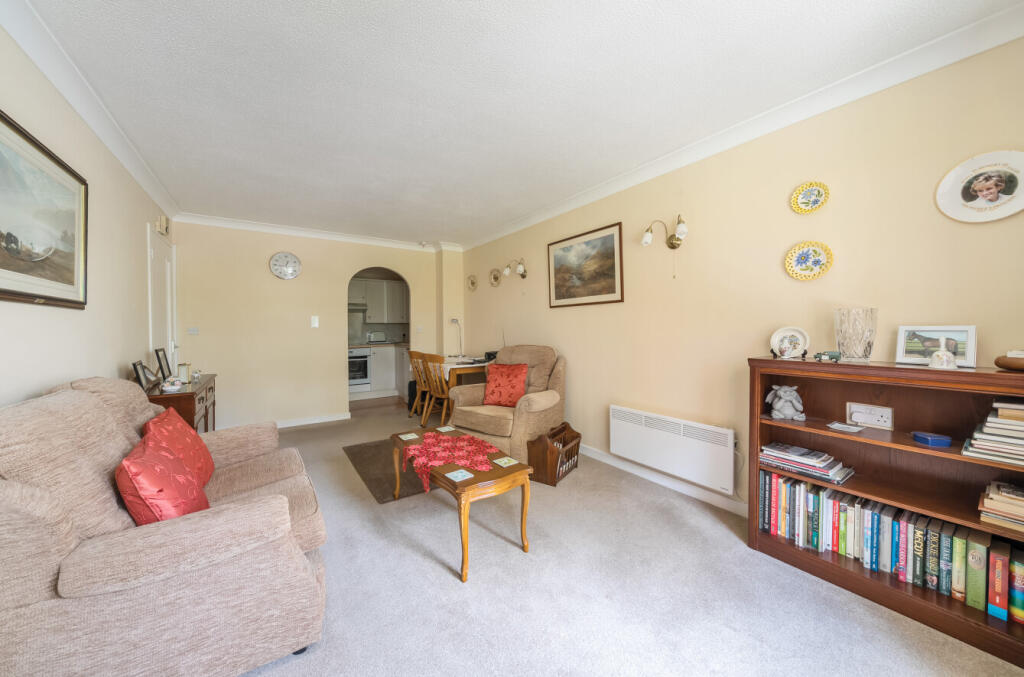 1316292-17-685d3b...