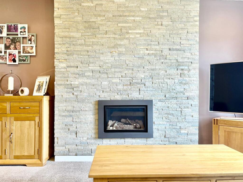 PHOTO-2025-07-15-10-12-31 3.jpg