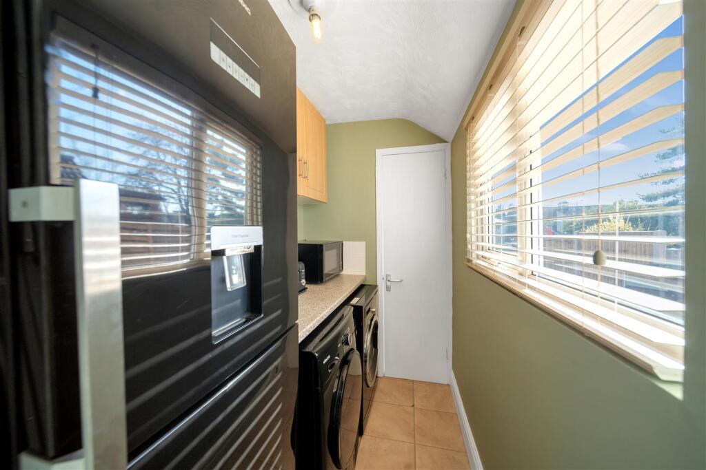 36 Henniker Rd-36.jpg