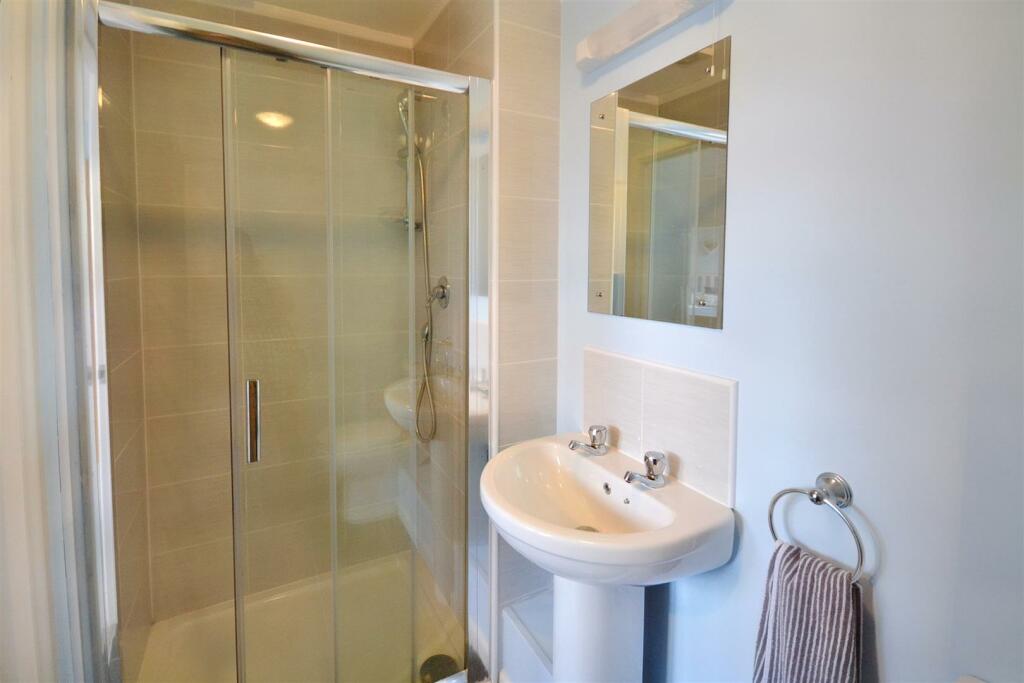 Ensuite Shower Room