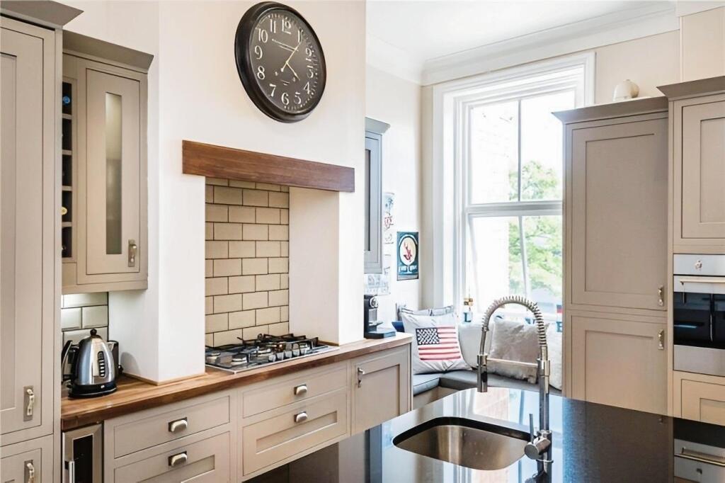 0ab65d4f-kitchen 202.jpg