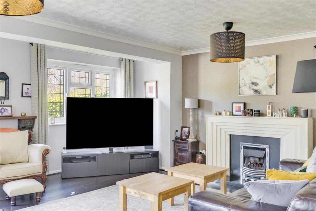 Howard Gate 1-22.jpg