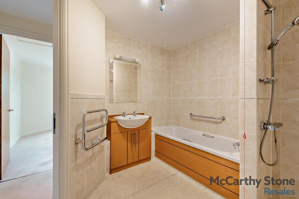 8648023-interior12-800.jpg