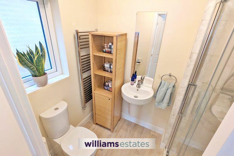 Ensuite