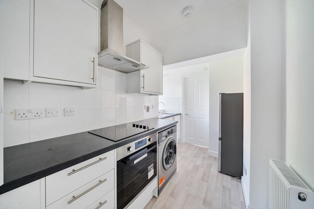 18-681b30c4748a1-...