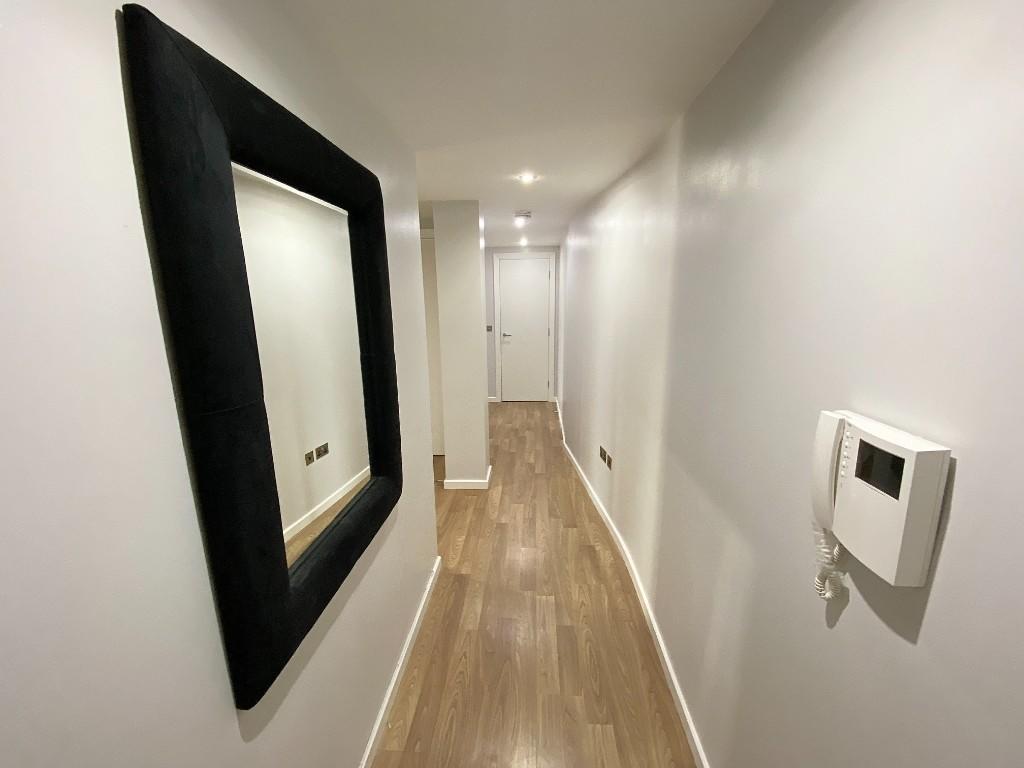 ENTRANCE HALLWAY