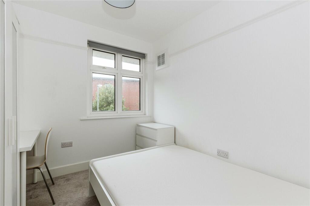 Lyddington Road_Medi