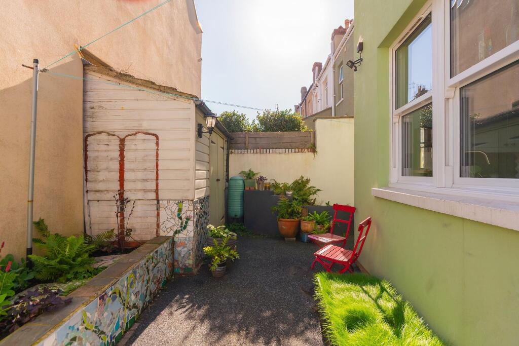 1A1SBR - External C.jpg