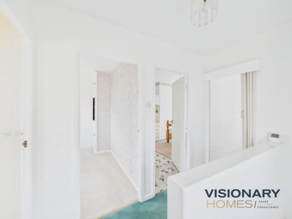 CAM03522G0-PR0210-STILL017