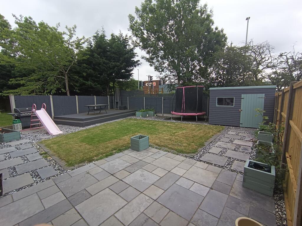 Garden (2)