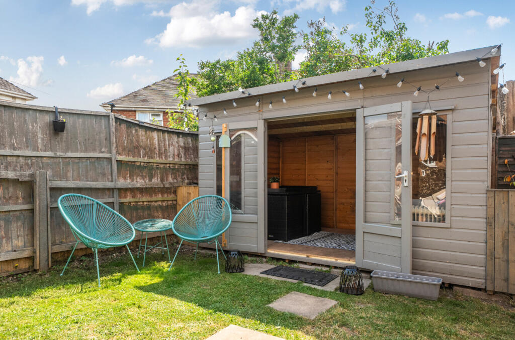 1304071-5-68409f70b6f15