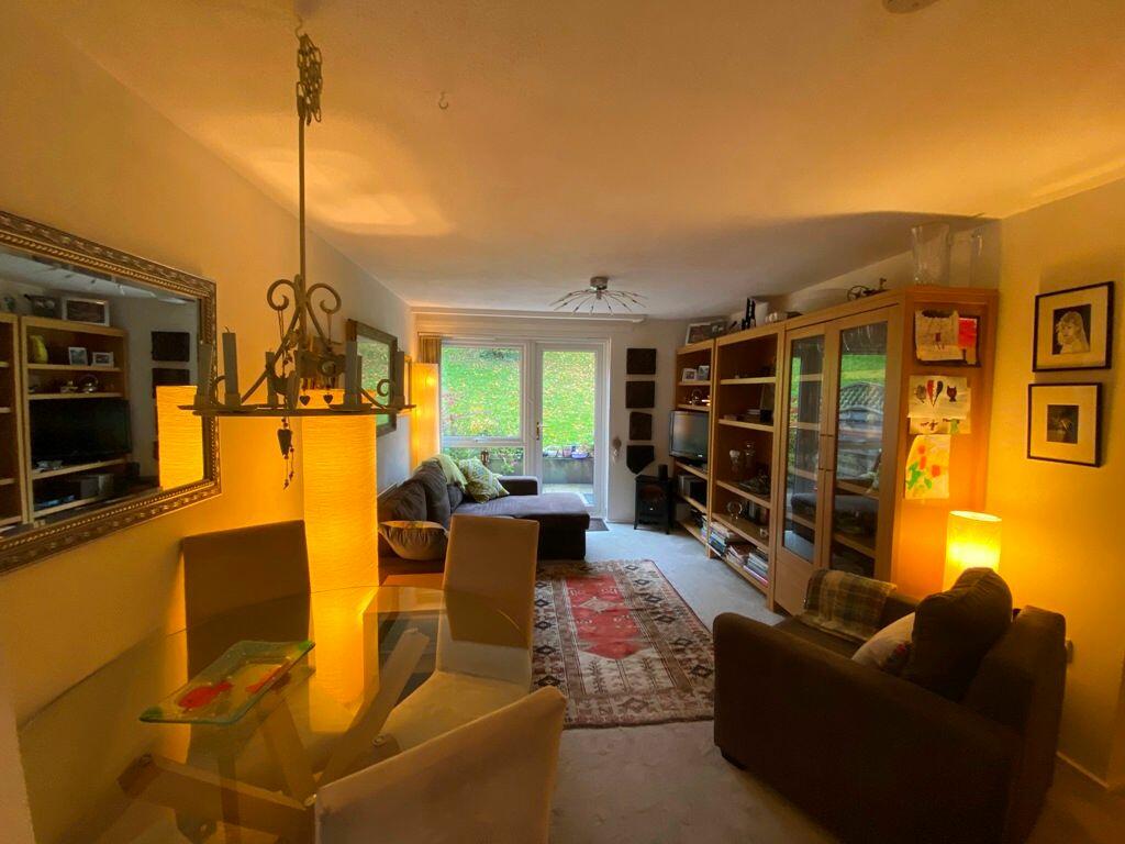Lounge 2