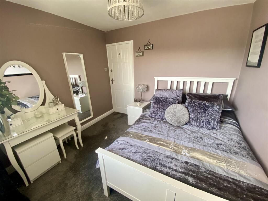 Bramleys Estate Agents - Fairfield Drive - Mirfiel
