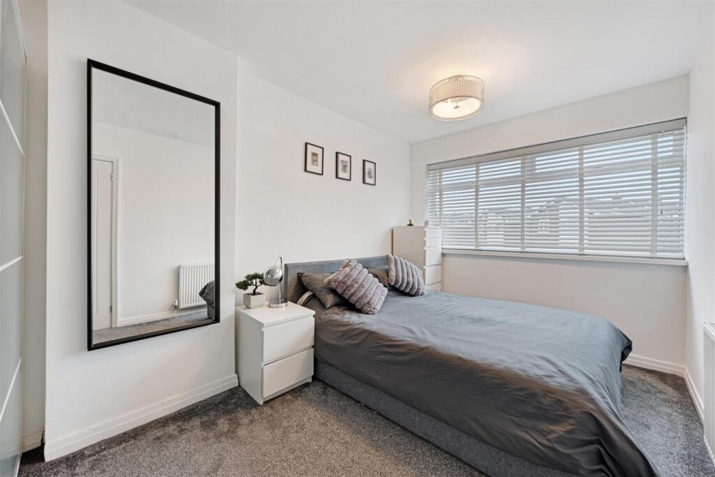 Bedroom One.jpg