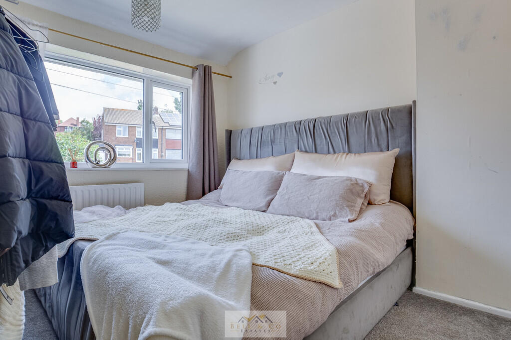 Bedroom 2.1