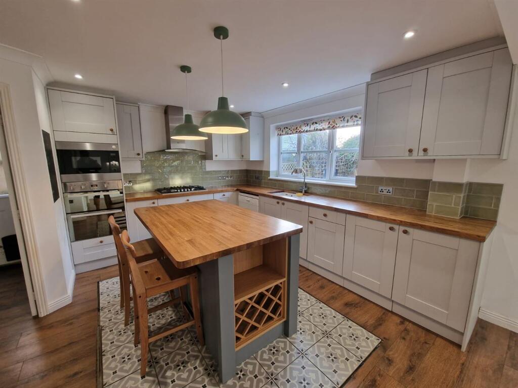 Kitchen.jpeg