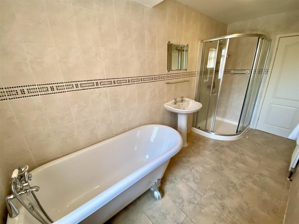 Bramleys Estate Agents - Westfields Avenue - Mirfi