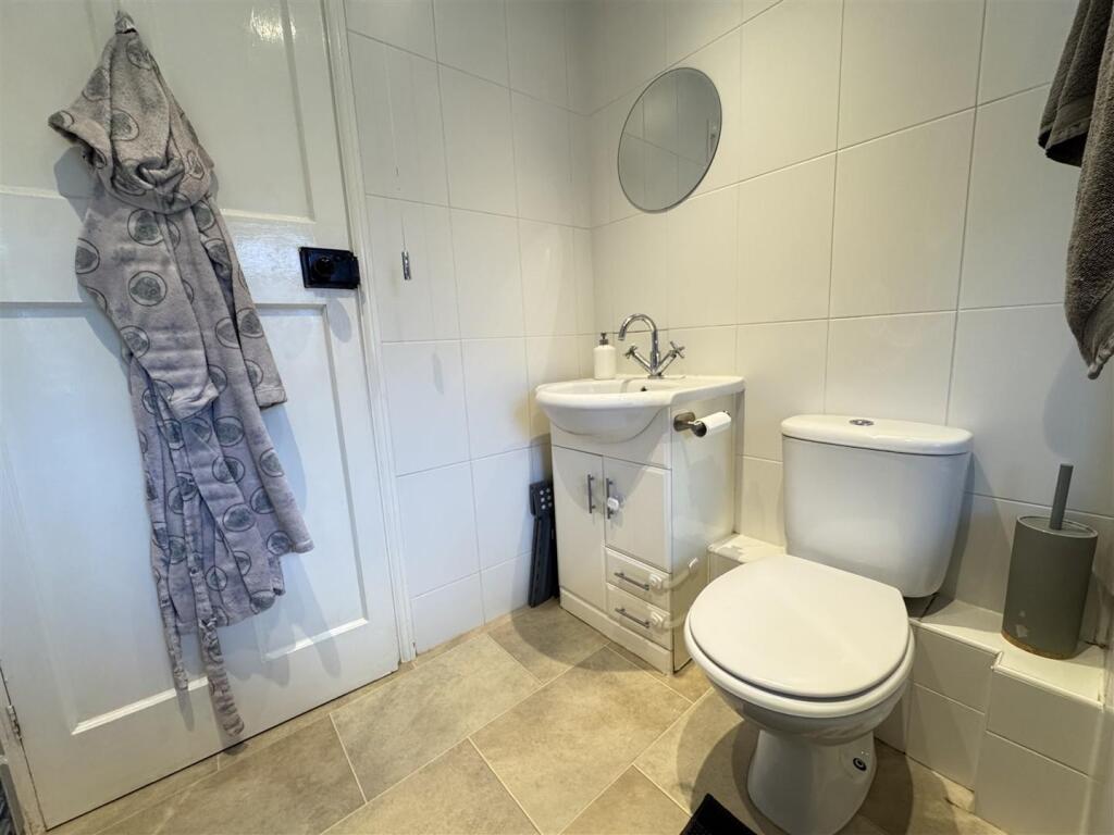 IMG_1626 (Large).JPG