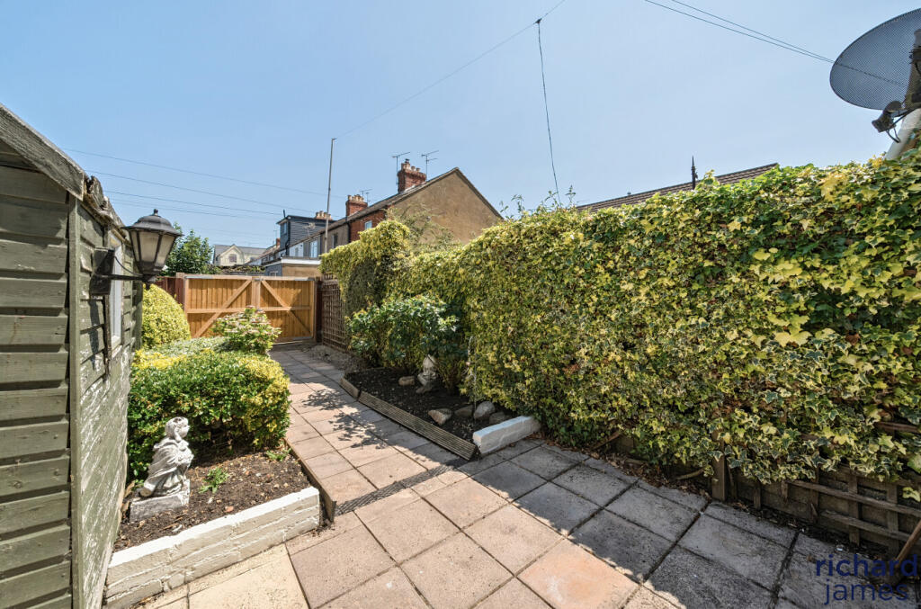 e923ce8a6f2a4ff68e5fbbbd78041ed4