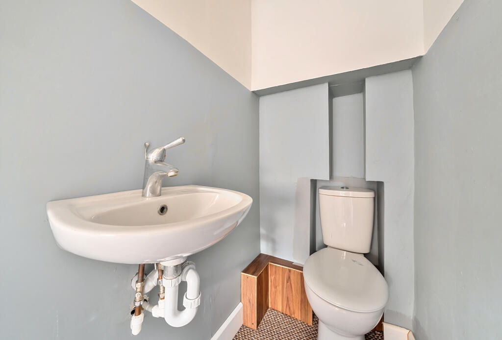 1306137-5-684842f...