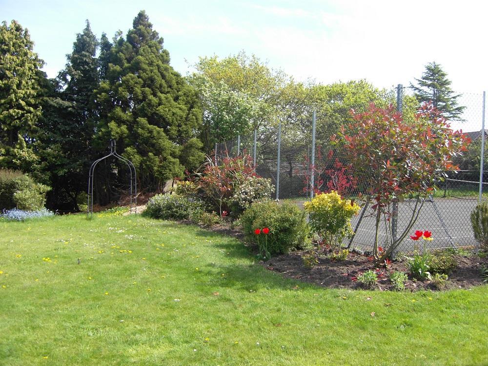 view of Master bedroom - Tennis court 1.jpg