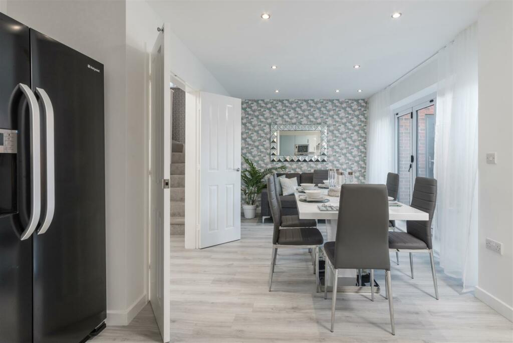 Open plan kitchen/dining/family area