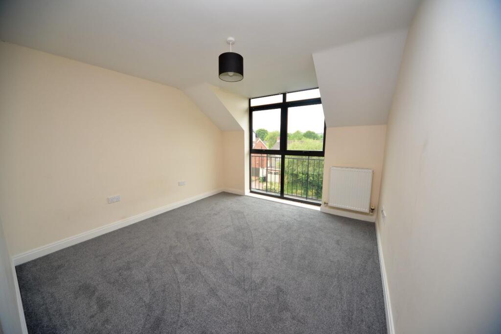 Principal bedroom.jpg