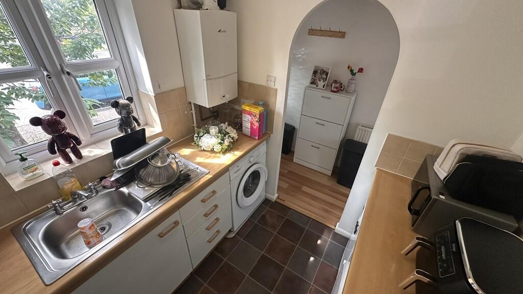Kitchen 2