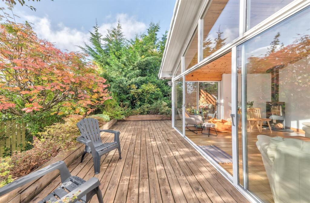 20 The Logan Liff-25.JPG